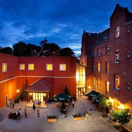 Hotel Jakub Sobieski Oława Kültér fotó