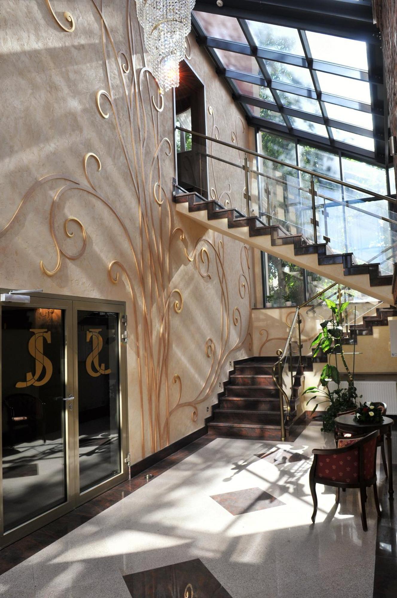 Hotel Jakub Sobieski Oława Kültér fotó